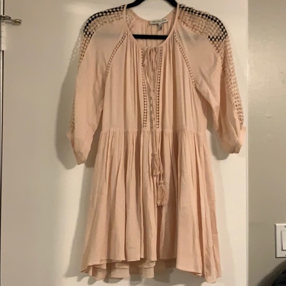 A blush pink see through arms mini classy dress - Picture 1 of 2
